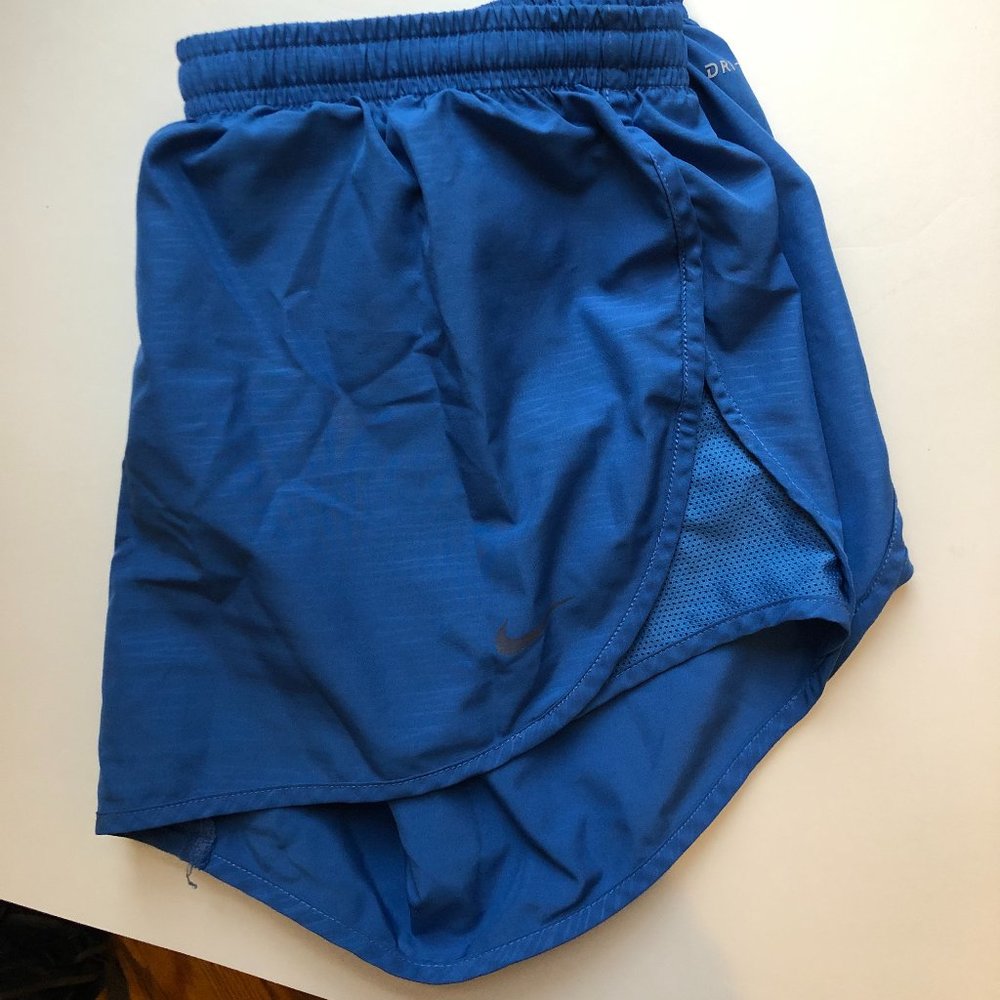 Nike Dri-FIT Tempo Running Shorts Women's Medium - Blue